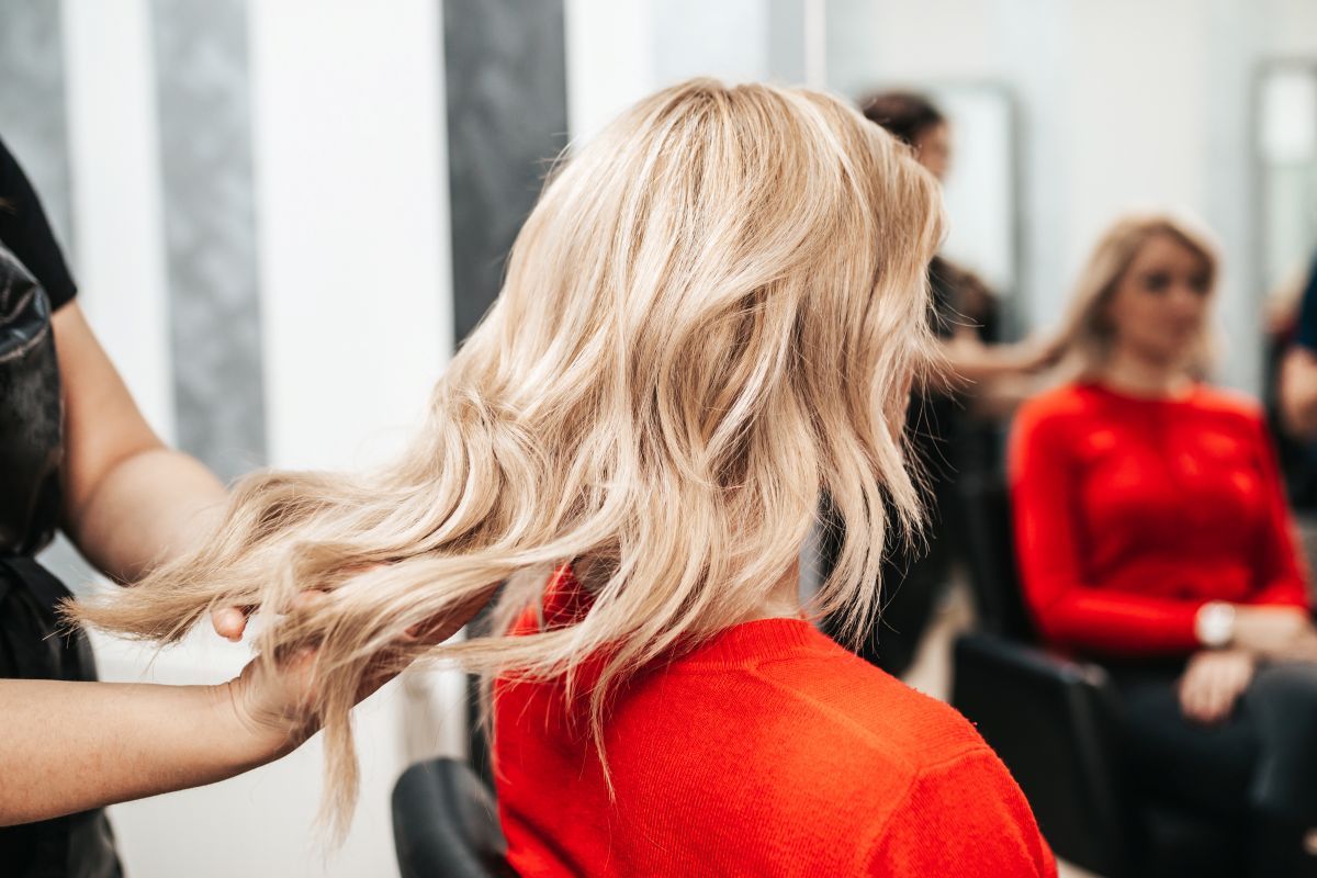 Desamarelador x Matizador: Qual é a melhor opção para o seu cabelo