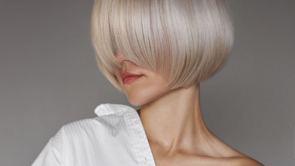 Saiba como deixar o seu cabelo no tom loiro platinado