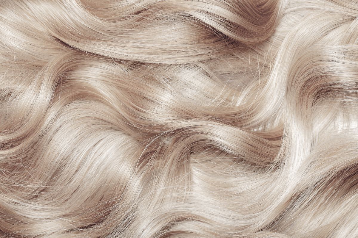 Loiro perfeito: dicas para ter um efeito platinado prolongado nos fios